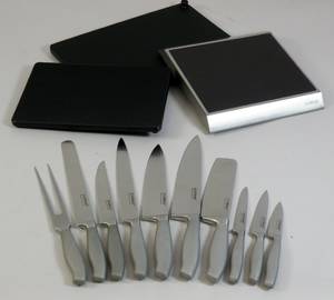 Prosharp 9 Messer, 2 Schneidebretter, 1 Messermagnet, u.a. 13