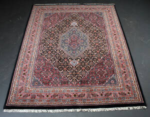 Indisk Bidjar 191 x 241 cm. 