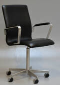 Arne Jacobsen. Oxford kontorstol, model 3291 