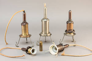 Poul Henningsen, stel til pendler Patented og Pat.Appl.5 Denne vare er sat til omsalg under nyt varenummer 4192082