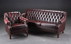 Tre-pers. Chesterfield sofa samt lænestol, læder 2