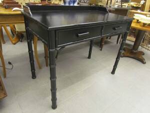 Skrivbord, längd 100