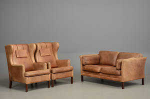 Sofa og par øreklapstole med brunt bøffellæder 3