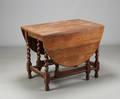 Gate-leg table af egetræ