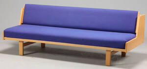 Hans. J. Wegner. Briks sovesofa, stel af bøgetræ.