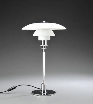 Bordlampe, Louis Poulsen, PH 32 bordlampe af Poul Henningsen
