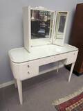 Toilettebord, Gustaviansk stil