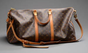 Louis Vuitton. Taske model Keepall bandouliére 55 