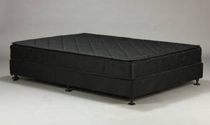 Dobbeltseng, 180x200 cm, model Claudio