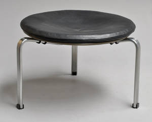 Poul Kjærholm. Skammel, model PK 33