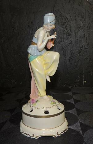 Figurin Schierholz Germany Höjd 24cm