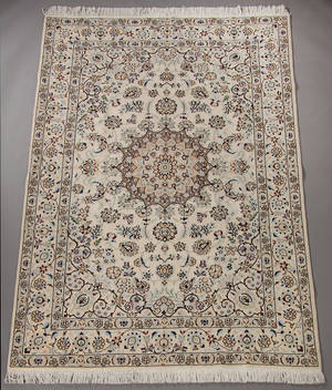 Persisk Nain med silke, 229 x 158 cm.