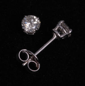Diamant ørestikker, ca. 0.68 ct.