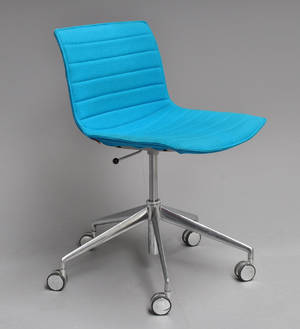 Lievore Altherr Molina. Kontorstol model Catifa 53 