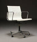 Charles Eames. Kontorstol EA-117