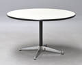 Charles Eames. Rundt segmented table. Ø 120cm. 