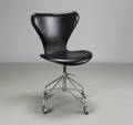 Arne Jacobsen. Kontorstol, model 3117 