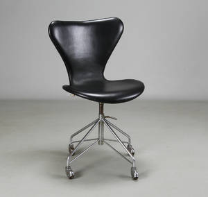 Arne Jacobsen. Kontorstol, model 3117
