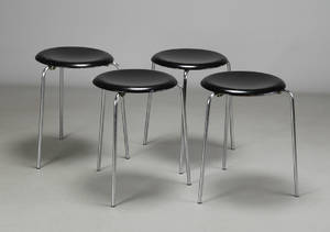 Arne Jacobsen. Sæt på fire taburetter 4