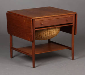 Hans J. Wegner. Sybord, model AT-33  