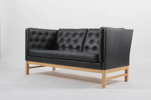 Erik Ole Jørgensen. Fritstående sofa, model EJ-315 sort læder