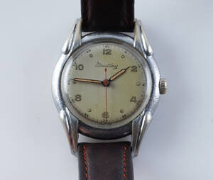 Breitling ref. 124. Herrarmbandsur, ca 1946.