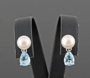 Fresh water and topaz earrings 2
