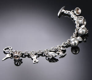 Aarre  Krogs Eftf. Armbånd med charms, sterlingsølv