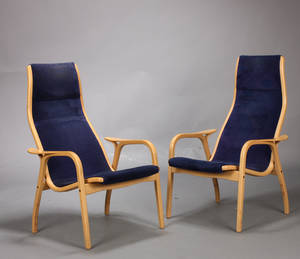 Yngve Ekström. Par Lamino lænestole, bøgetræ 2