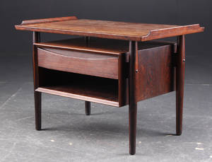 Dansk møbelproducent, Sidebord, palisander