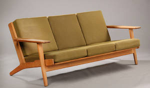 Hans J. Wegner, tre-pers. sofa, model Ge-290 af egetræ