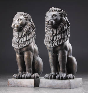 To siddende løver, bronce 2