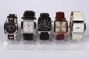 En samling GANT herrearmbåndsure 5