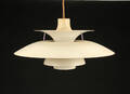 Poul Henningsen, PH5 hvid pendel