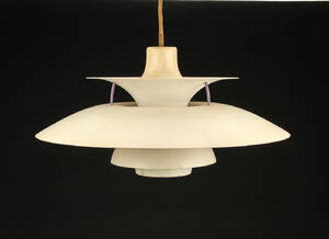Poul Henningsen, PH5 hvid pendel