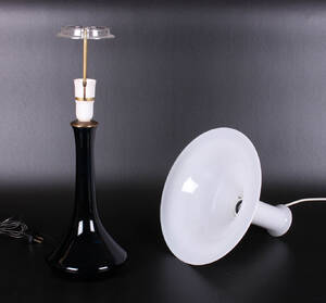 Holmegaard. Bordlampe samt pendel 2