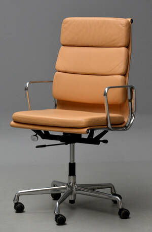 Charles Eames. Kontorstol med armlæn, EA 219 Full Leather 