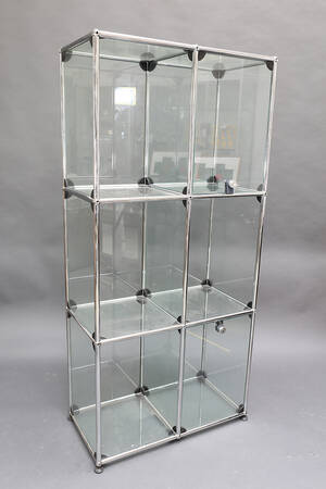 USM Haller Glasvitrine