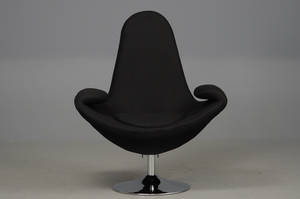 Mayfame, hvilestol af sort uld