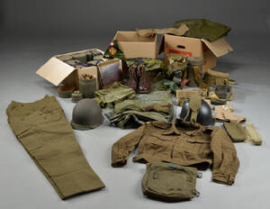 Stor samling af militaria