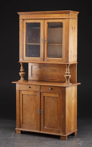 Køkkenvitrine, fyrretræ