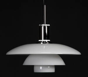 Poul Henningsen for Louis Poulsen. Pendel PH 4½-4 