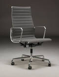 Charles Eames. Kontorstol, model EA 119 
