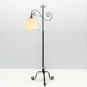 Golvlampa