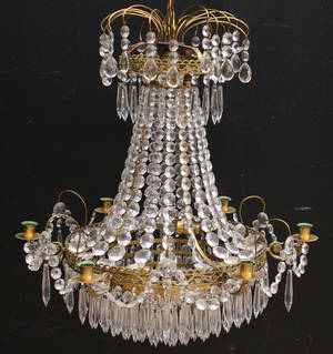 Kristallkrona, empirestil