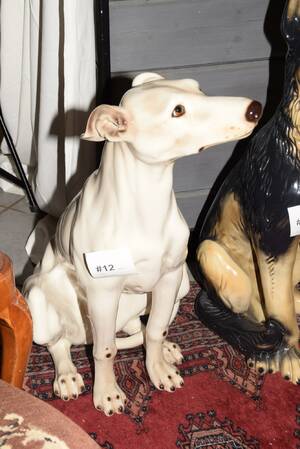 Porslinshund H 70 cm