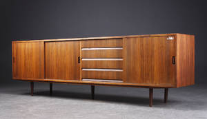 Dansk Møbelproducent Lav skænk i palisander 