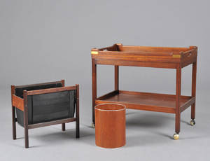 Samling møbler bl.a. Bakkebord