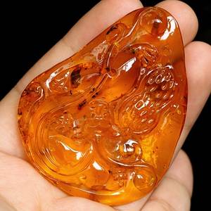 Baltisk rav, vedhæng - ca. 76.05 ct