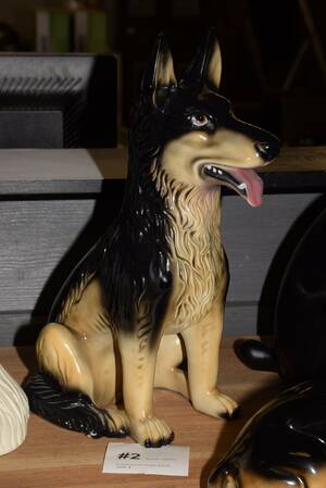 Porslinshund Schäfer 40x25 cm